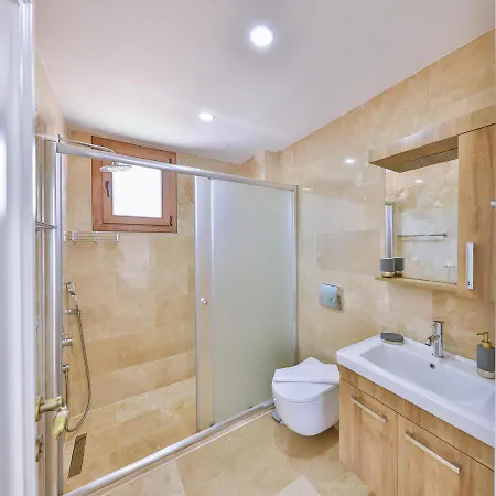 W Private Pool Surrounded By Nature In Вилла *